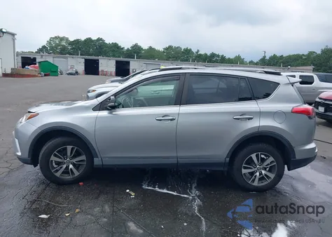 2018 Toyota Rav4 Xle from USA, damaged, VIN JTMRFREV3JJ227791